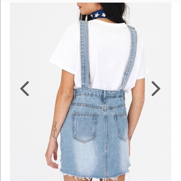 Denim overall dress - Picture 2 of 6